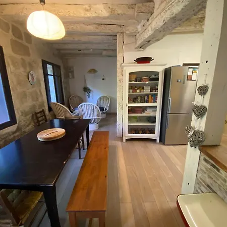 Beautiful Large 4 Bedrooms Teyssode