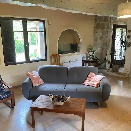 Semesterbostad Beautiful Large 4 Bedrooms