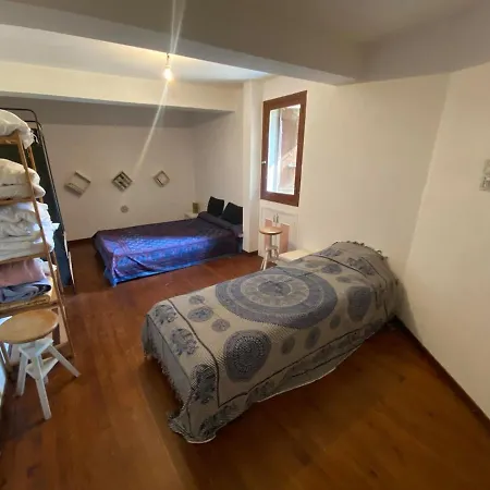 Beautiful Large 4 Bedrooms *